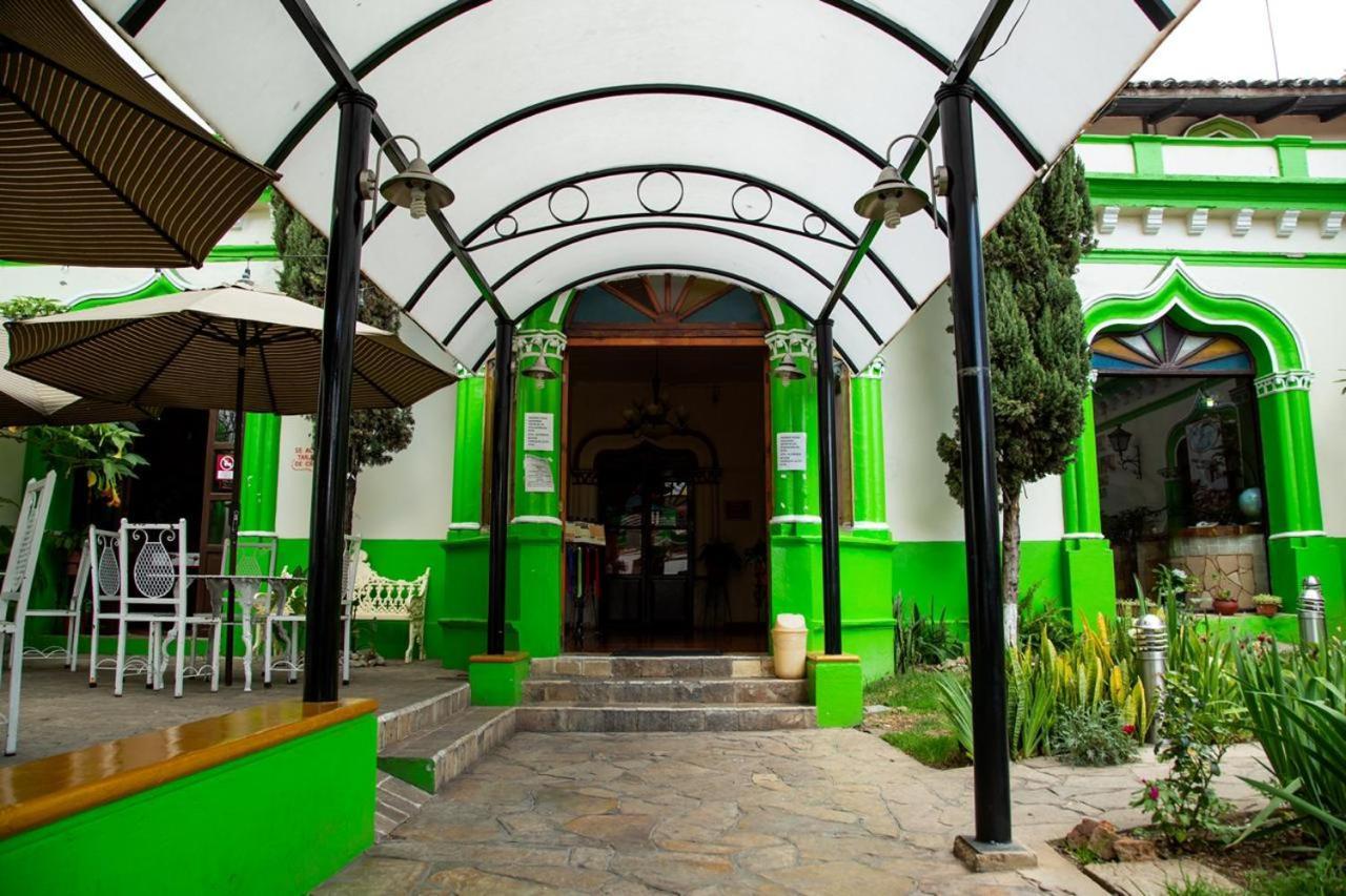 Hotel D'Monica San Cristóbal de Las Casas 외부 사진