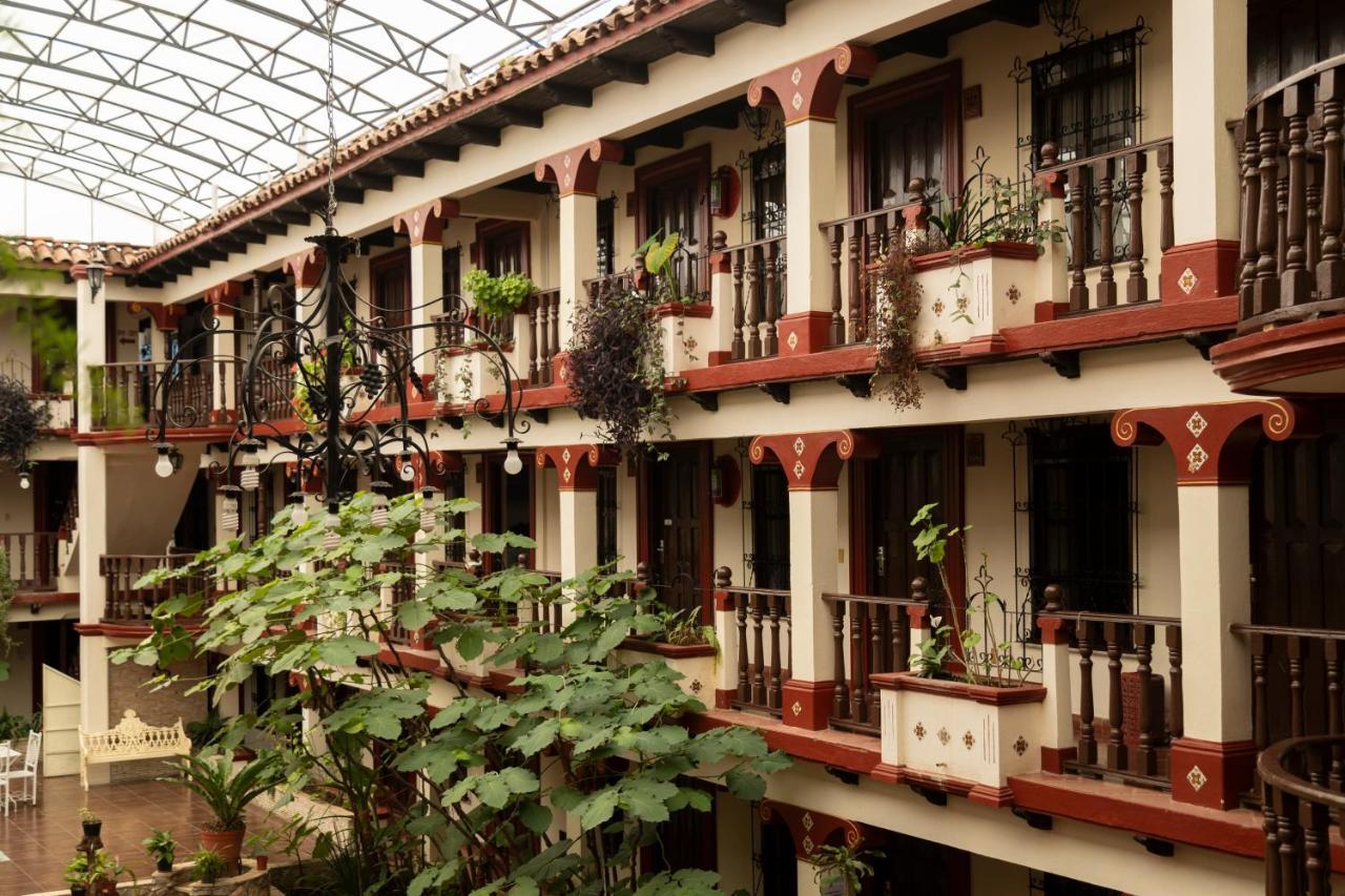 Hotel D'Monica San Cristóbal de Las Casas 외부 사진